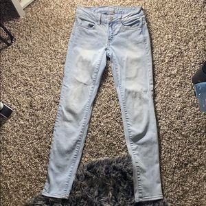 American eagle super light wash jegging